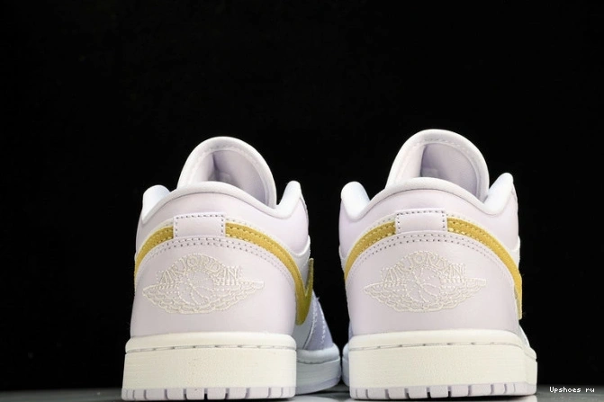 Jordan 1 Barely Low Grape DC0774-501 0726